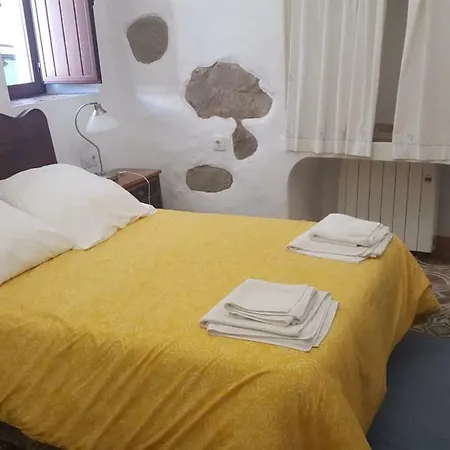 Casa De Pueblo Montenegro