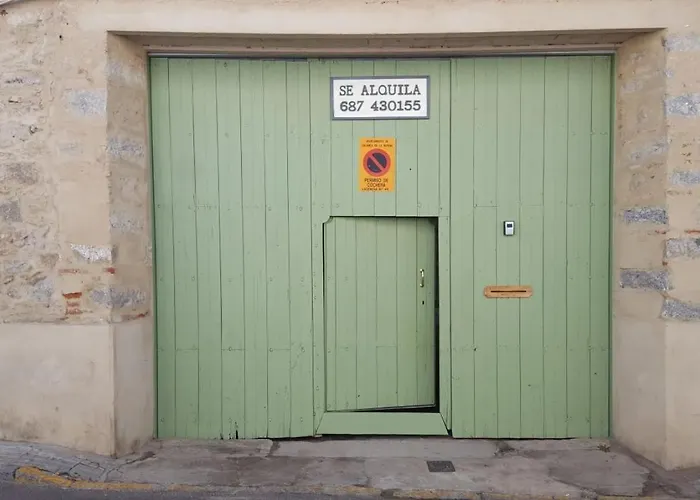 Casa De Pueblo Montenegro * Саламеа-де-ла-Серена